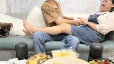 牛仔裤少妇 微胖身材简直极品