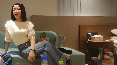 年少不知少妇好，还是阿姨好